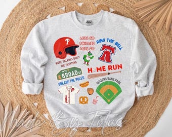 Pull ras du cou inspiré des Phillies