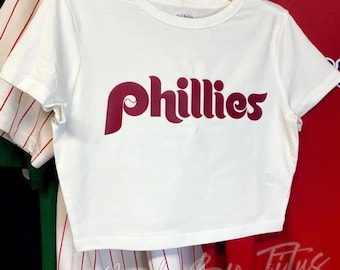 Haut court inspiré des Phillies