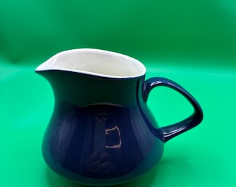 Brocca Blue Moon di Poole Pottery