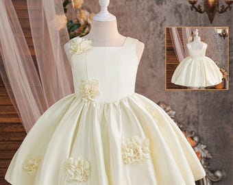 Satin Flower Girl Dress with Floral Appliques, Sleeveless Square Neck Toddler Formal Gown, Elegant Knee-Length Princess Dress for Wedding