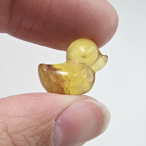 Tiny Flourite Duck Carvings