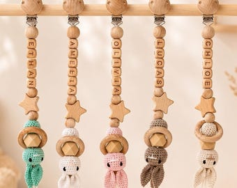 Custom Baby Name Pacifier Clip, Crochet Dummy Holder, Personalized Pacifier Clip, Baby Soother Clip, Baby Shower & Newborn Gift