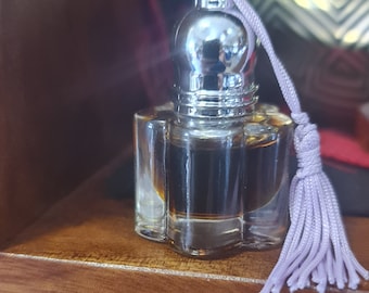 Mukhallat Emirates Perfume Oil – Arabian Rose, Saffron, Amber, Oud (4ml)