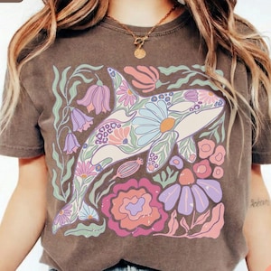 Bloemen shirt orka, boho-shirt orka, Comfort Colors® Beach Ocean cadeau, Wildflower T-shirt Sealife, top Coastal Nature Lover, Y2K Summer