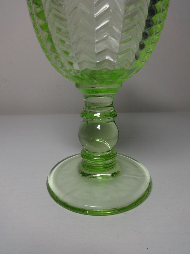 Godinger American Vintage Wine Goblets - Thumbnail 3