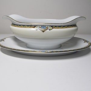 Noritake &quot;M&quot; Baroda Assorted Dinnerware Pieces