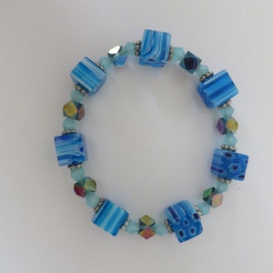 Vintage Beaded Stretch Glass Floral Bracelet image 3