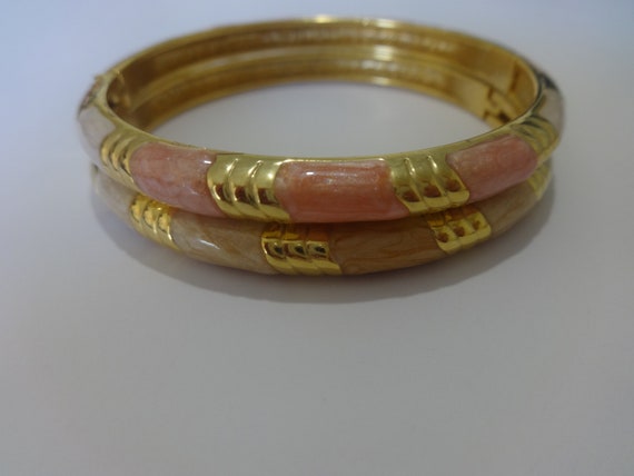 Vintage Gold Tone Pastel Colors Enamel Bracelet S… - image 1