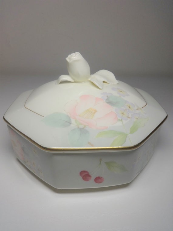 Vintage Mikasa Botanical Gray Ivory Bone China Narumi… Gem