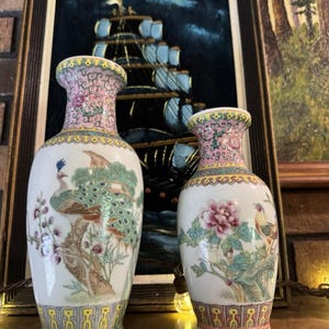 Set Of 2 Porcelain Vase 13.5&quot; Antique Chinese Famille Rose with Stamp