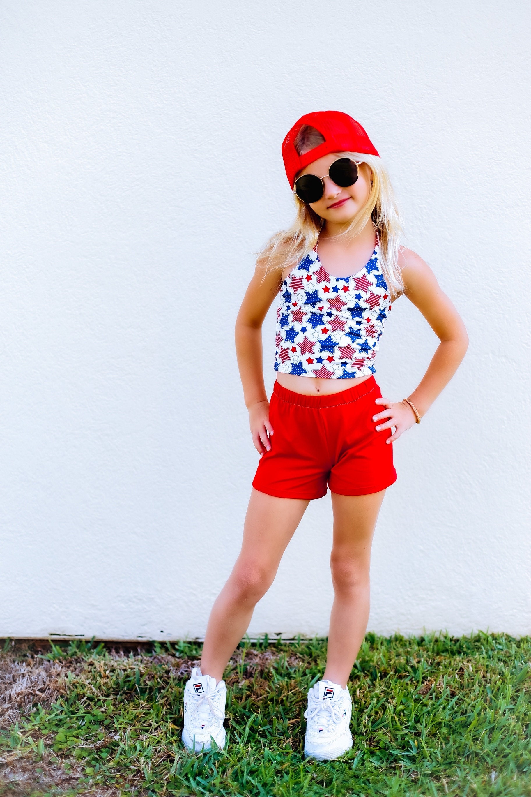 【破格値下げ】 New! Girls Set Shorts Breezy and Halter Blue and White Red, Girls