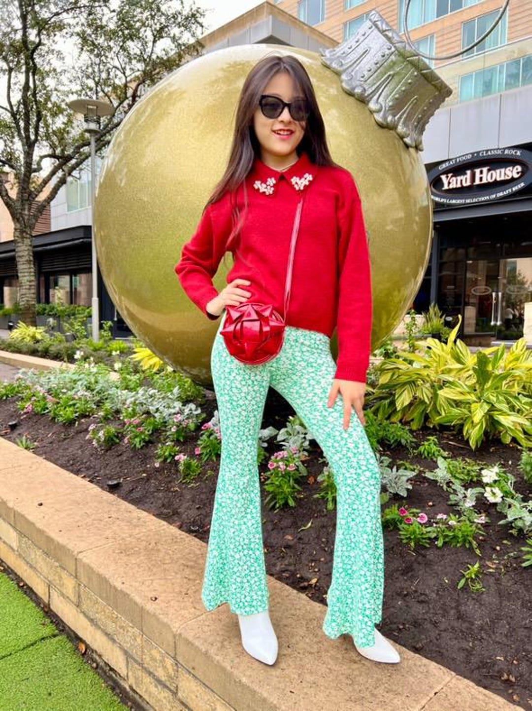 Spectrum bell bottoms green