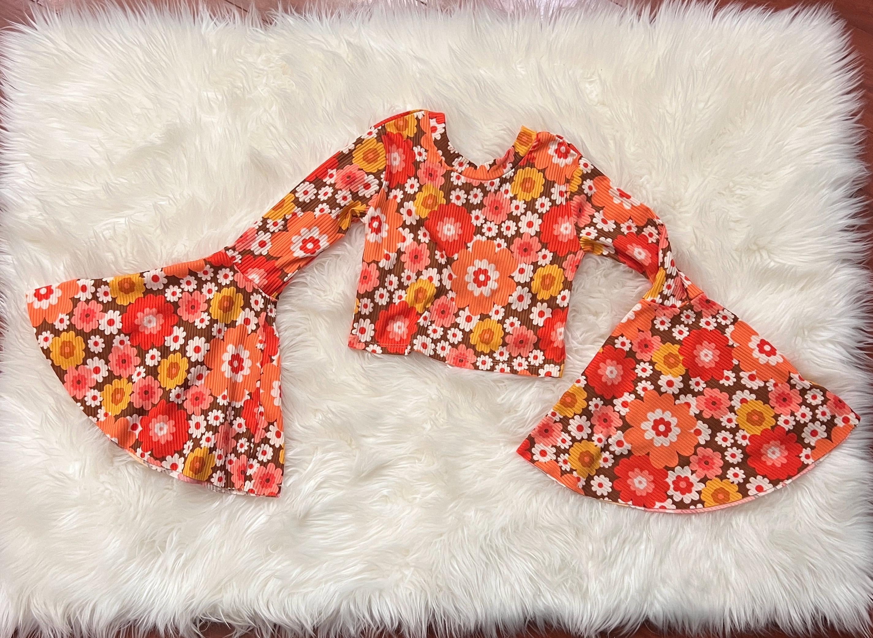 Girls' Orange Brown Floral Bell Sleeve Crop Top: Retro 70s Fashion