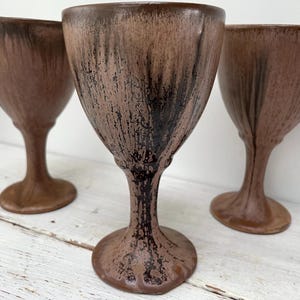 Set di 3 calici da vino vintage in ceramica Blue Mountain, modello Mocha Drip, rari.