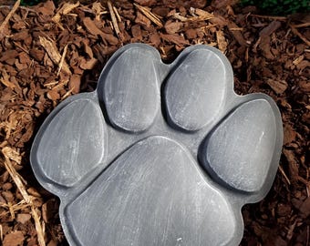 Large Paw Print Stepping Stone