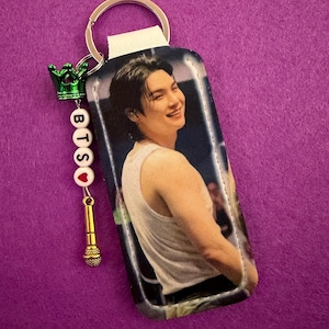 【BTS】シャカシャカキーホルダー♡YOONGI Yoongi Keychain - Etsy