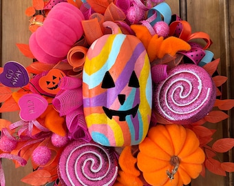 Halloween-Kürbiskranz im Retro-Stil der 70er Jahre