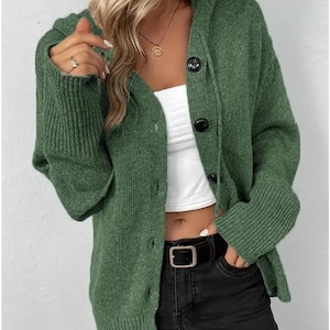 Cardigan lavorato a maglia da donna fatto a mano con bottoni sul davanti, maglione casual, autunno inverno