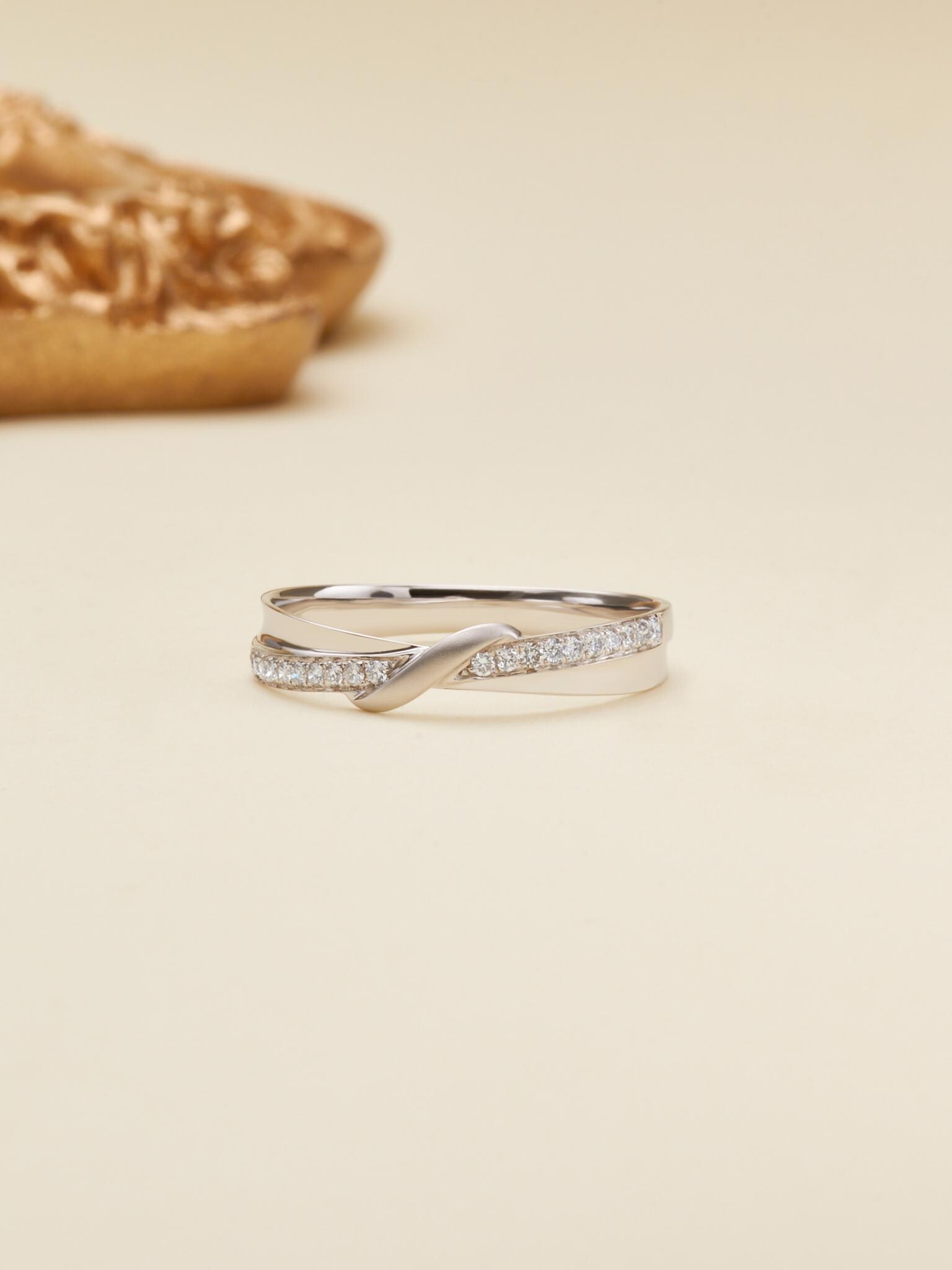 Mobius Intertwined Twist Lab-grown Diamond Couple Ring Set, Matte
