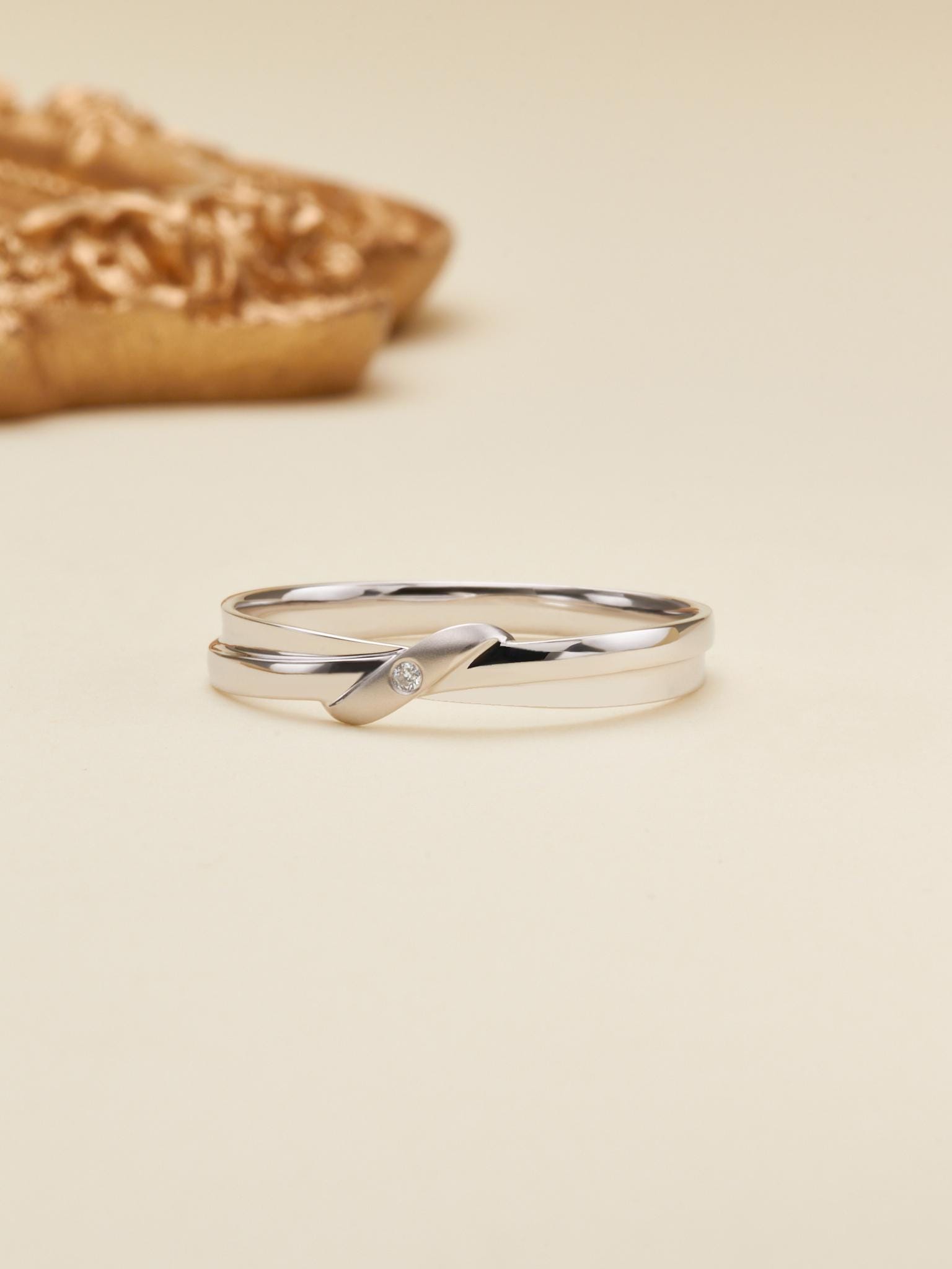 Mobius Intertwined Twist Lab-grown Diamond Couple Ring Set, Matte