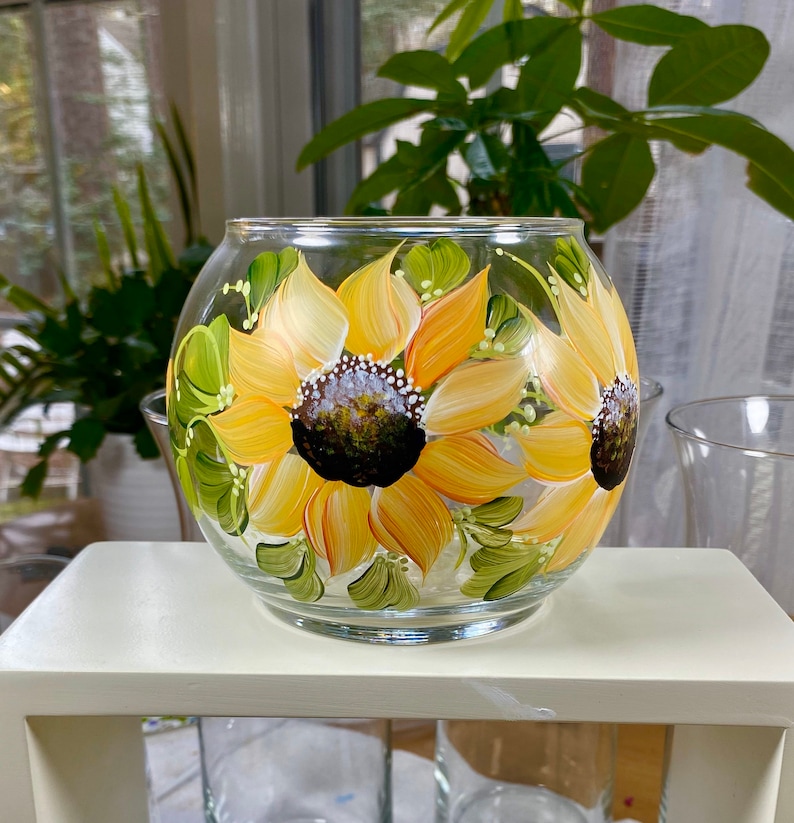 Free shipping Sunflower hand painted tea light image 1