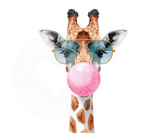 Giraffa giocosa con occhiali da sole PNG, grafica di animale con gomma da masticare (download digitale)