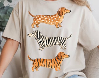 Immagine PNG di un bassotto alla moda, stampa animalier, regalo per amanti dei cani, bassotti divertenti (download digitale)