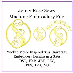 Könnte beinhalten: Goldene Stickerei-Design des Shiz University-Logos, ein stilisiertes S mit Schnörkeln, in zwei Größen. Das Design ist in mehreren Dateiformaten verfügbar: DST, EXP, JEF, PEC, PES, U01 und VI3.