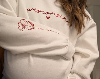 Wisconsin mama crew neck
