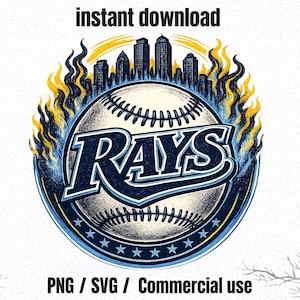 Puede incluir: Gráfico con temática de béisbol con la palabra "RAYS" en una fuente estilizada, sobre una pelota de béisbol. El diseño incluye un paisaje urbano, llamas y estrellas. El texto en la parte superior dice "instant download" y en la parte inferior "PNG / SVG / Commercial use."