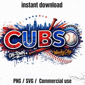 Puede incluir: Gráfico digital con la palabra "CUBS" en rojo y azul, con una pelota de béisbol y un horizonte. El diseño incluye bates de béisbol y las frases "Chi-Town" y "Windy City". También están presentes las palabras "descarga instantánea" y "PNG / SVG / uso comercial".