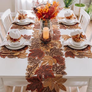 Broderad löpare och bordsunderlägg med höstlöv, höstmatbordsdekoration, Thanksgiving-linneset, 5 delar