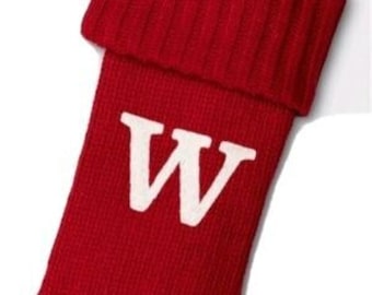Calcetín navideño de punto con monograma de la letra W de Wondershop - Rojo