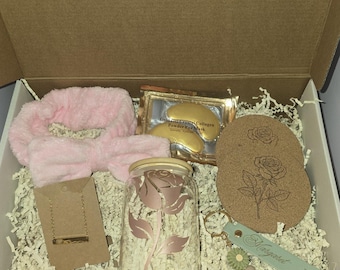 Gift Box Personalized Name Birth Flower Made Order Handmade Custom Anniversary Mother's Day Graduation Birthday Tumbler Curated Elagance