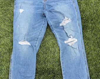 Like new Women’s size 17 highest rise skinny ankle ripped jeans- Arizona Jean co