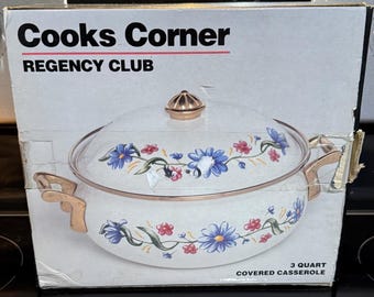 Removable handles! NEW IN BOX Vintage Regency Club Cooks Corner 3qt Covered Casserole Dish Brass gold handles- floral flowers Brand new rare