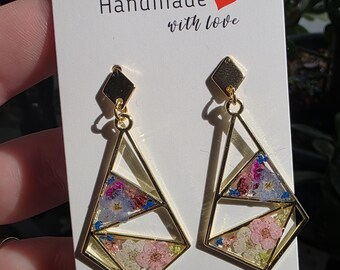 押し花のスタッドピアス