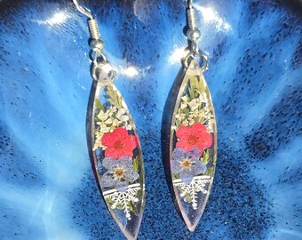 Long oval resin earrings with real pressed flowers