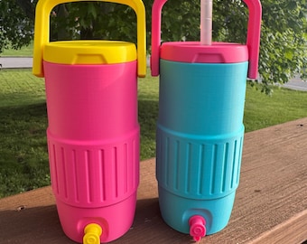 Slim Retro Water Cooler Can Holder for 12oz Energy Drinks