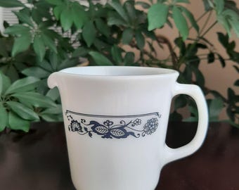Vintage Pyrex Old Town Blue Creamer Pitcher, Corning Milk Glass Blue Onion Milk Jug, 1970s Corelle Compatible Replacements