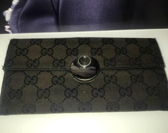 Gucci vintage dark brown long wallet
