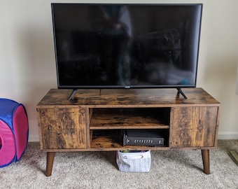 65-Inch TV Stand, 58-Inch Long Media Console Table for Living Room, Honey Brown