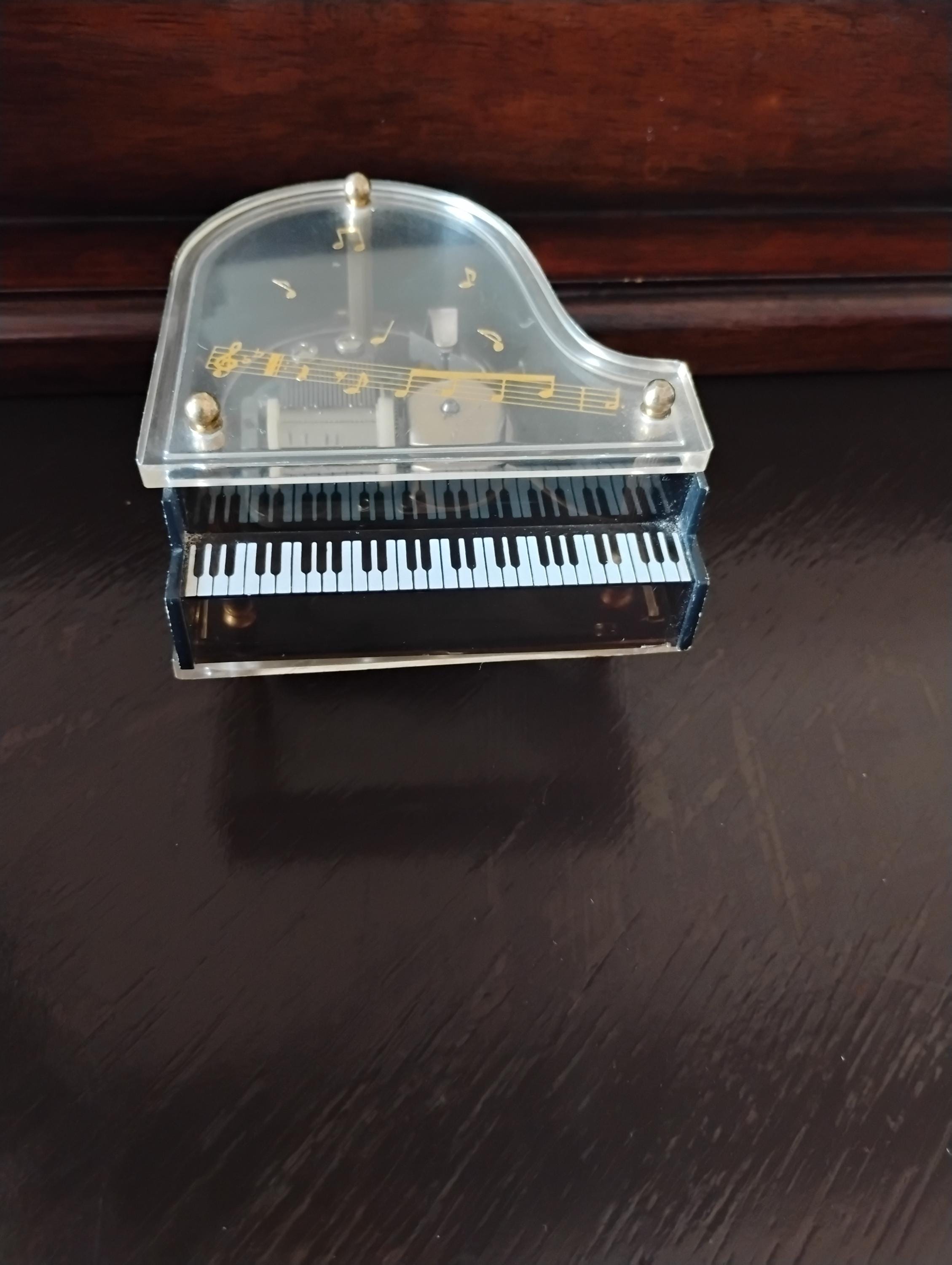 Sankyo music box - Etsy 日本
