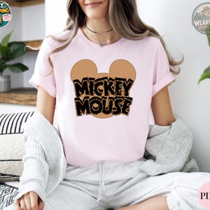 Classic Mickey Mouse T-Shirt, Disneyland Fan Tee, Birthday Apparel 画像 6