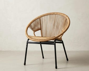 ミッドセンチュリー ラタン オットマン、ボヘミアン オットマン、丸型フットスツール、手編み籐、天然素材の編み込みフットレスト、ボヘミアン プーフ