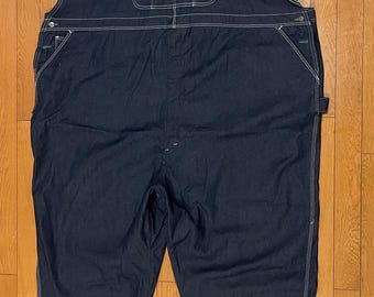Mono de trabajo vintage de la marca POINTER, fabricado en EE. UU., de mezclilla oscura, estilo años 90, talla grande, ideal para exhibición.