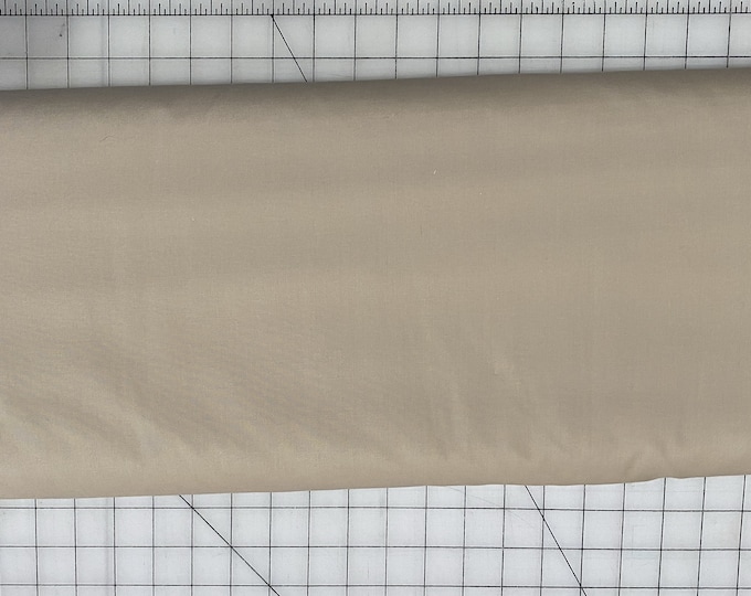 British Tan Imperial Broadcloth / Poly-Cotton Fabric / Permanent Press / No-Iron Broadcloth / Spechler-Vogel / 45" wide /