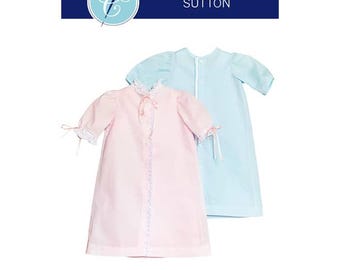 Childrens Corner / Sutton / Classic Daygown / Boys or Girls Style / Button Front/314