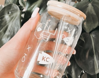 KC Chiefs Kingdom Beer Can Glass with Bamboo Lid & Glass Straw