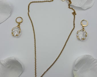 Resin Petal necklace and earrings set